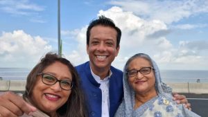 PM in selfie with Joy, Putul on Padma Bridge
